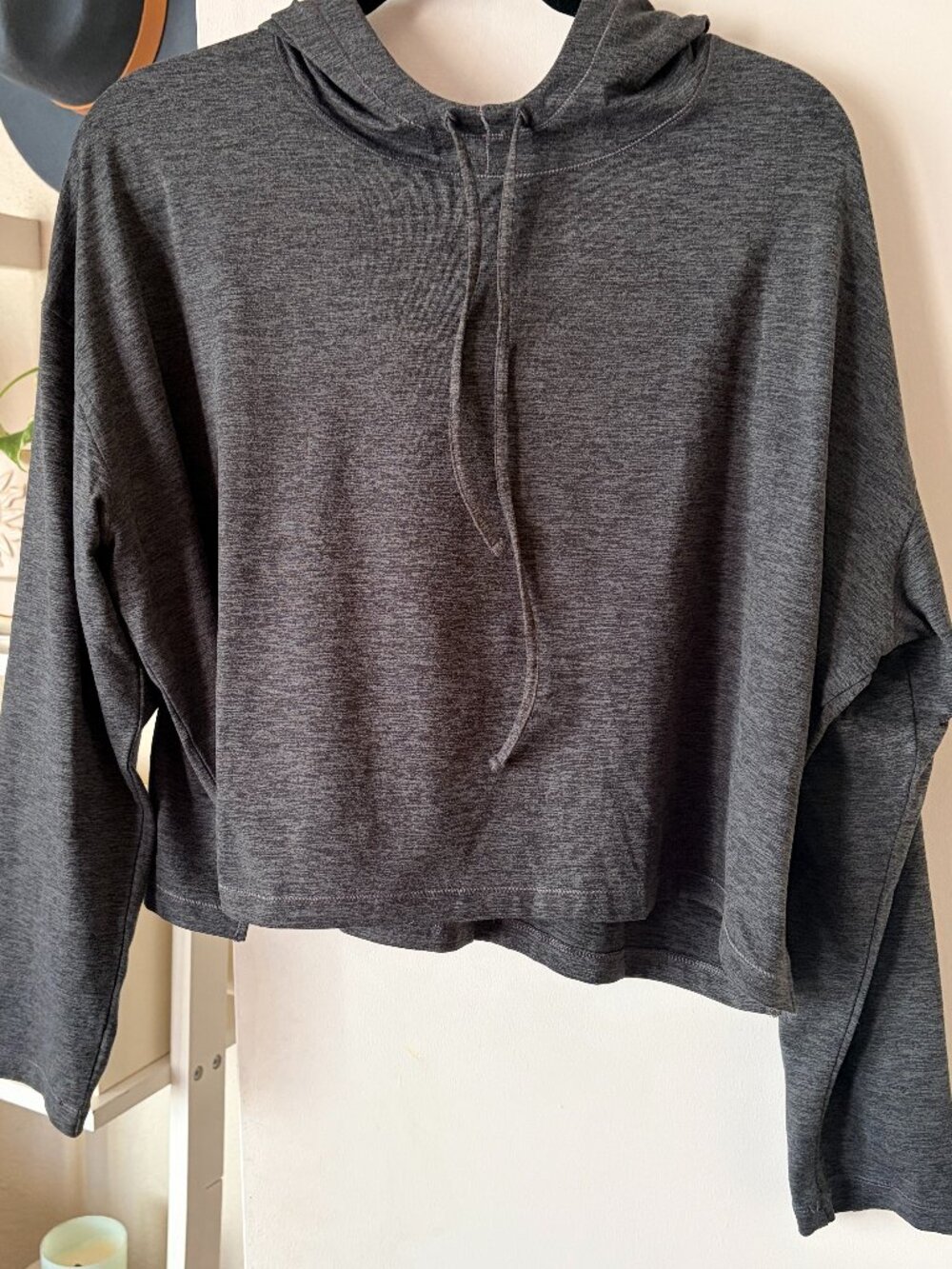 Girlfriend Collective Cropped Lightweight Hoodie L Charcoal Grey Space Dye Long